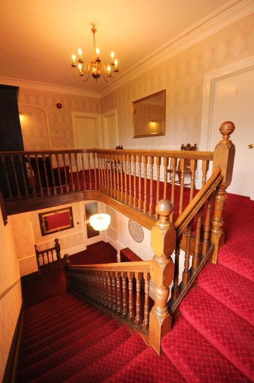 Denewood Hotel Борнмут Экстерьер фото