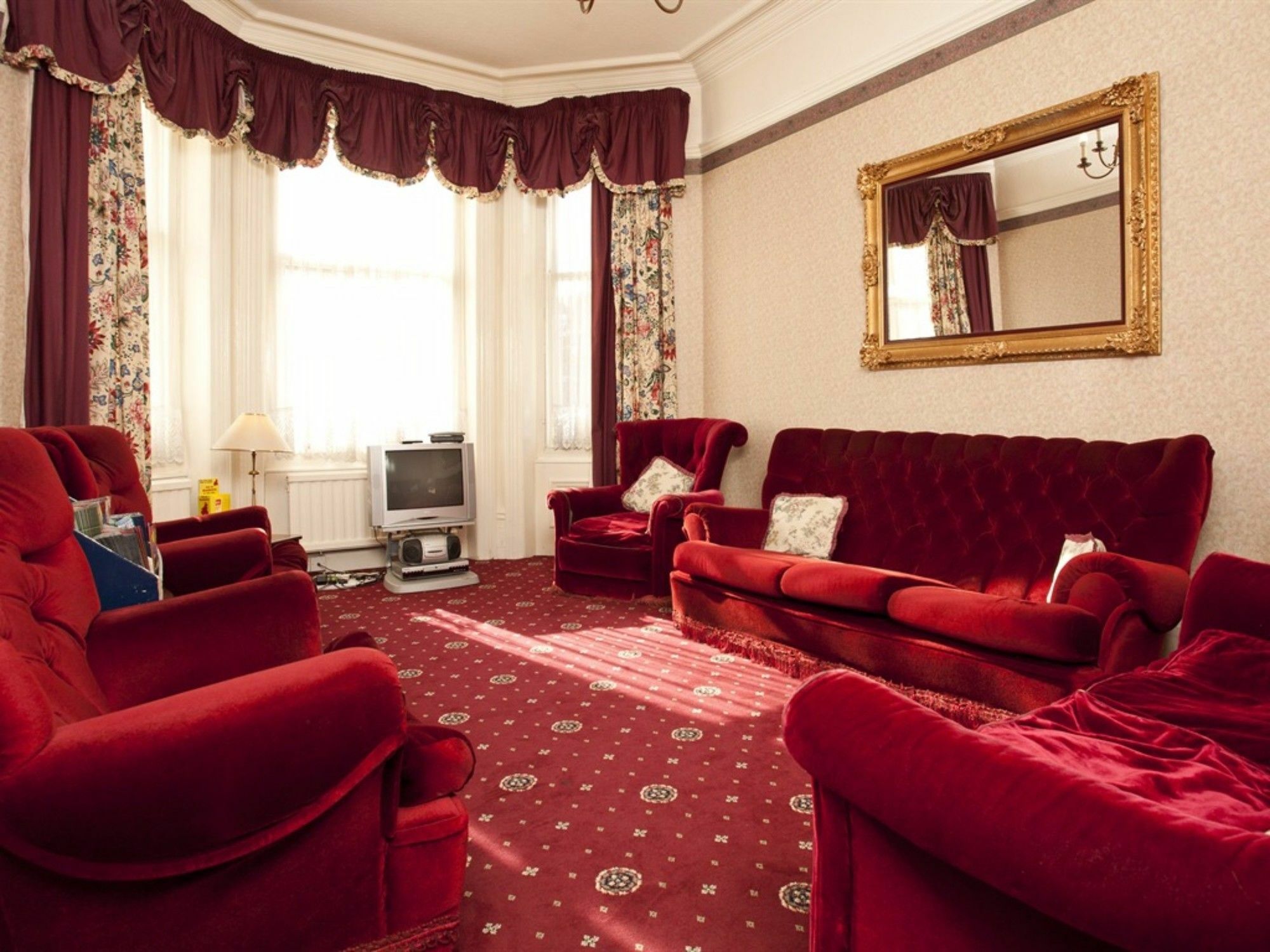 Denewood Hotel Борнмут Экстерьер фото