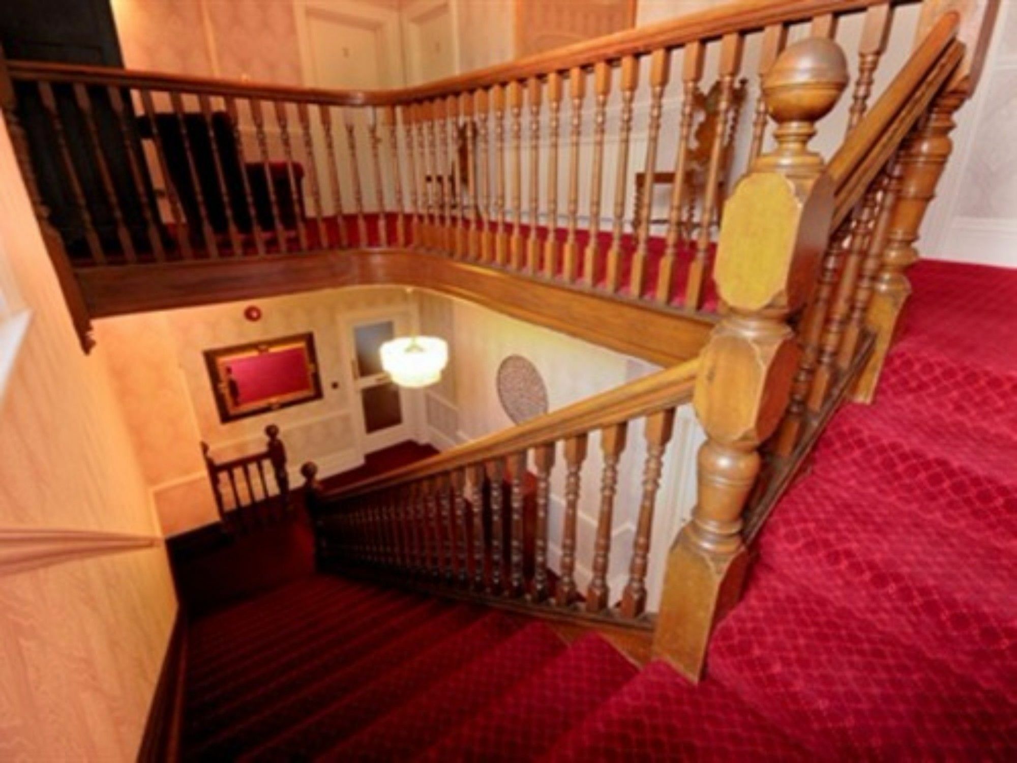 Denewood Hotel Борнмут Экстерьер фото